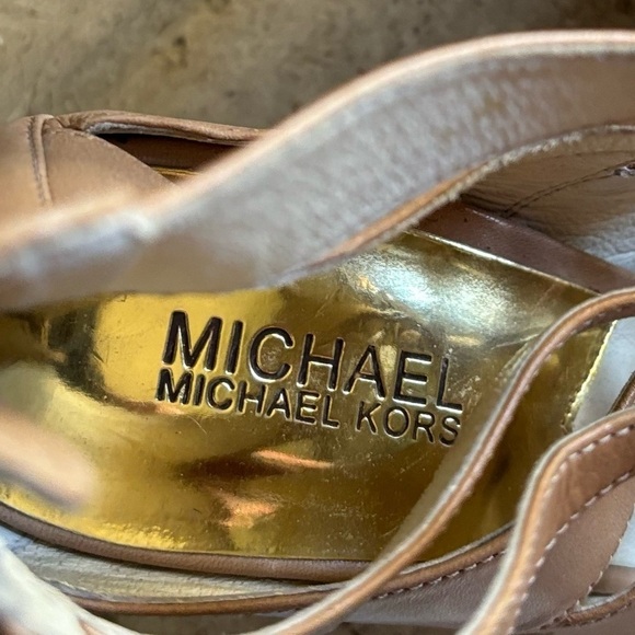 Michael Kors Nude Leather Strappy Open Toe Stiletto Heels Size 9.5 Back Zip - Picture 8 of 12